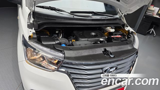 Hyundai Starex 2020 — photo 6