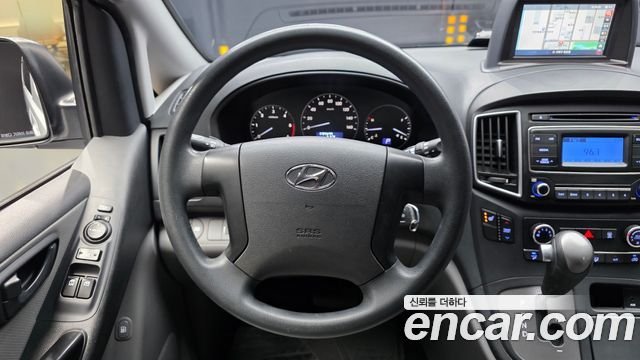 Hyundai Starex 2020 — photo 19