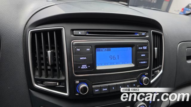 Hyundai Starex 2020 — photo 22