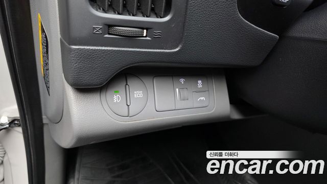 Hyundai Starex 2020 — photo 30