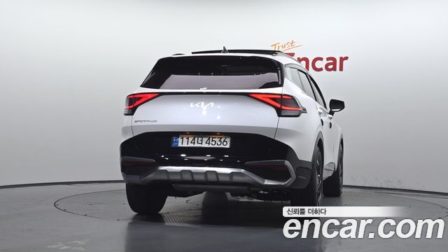 Kia Sportage 2022 — photo 4