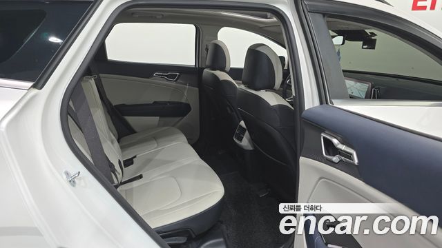 Kia Sportage 2022 — photo 17