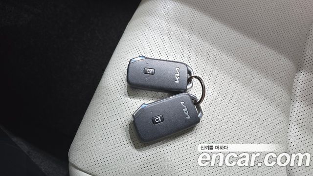 Kia Sportage 2022 — photo 23