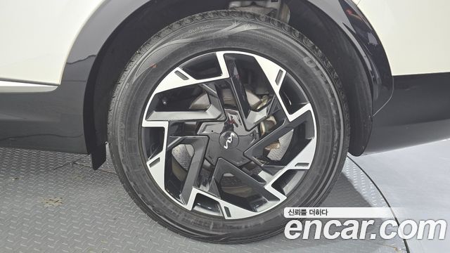 Kia Sportage 2022 — photo 7