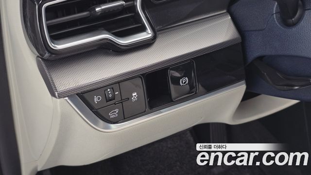 Kia Sportage 2022 — photo 29