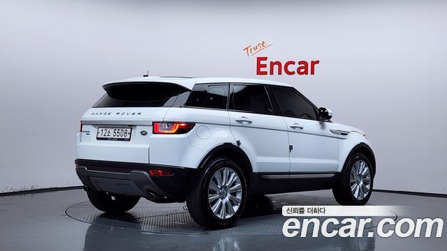 Land Rover Range Rover Evoque 2017 — photo 2