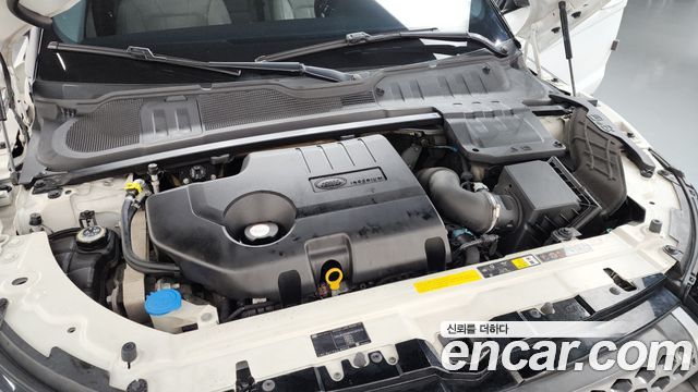 Land Rover Range Rover Evoque 2017 — photo 6