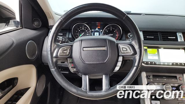 Land Rover Range Rover Evoque 2017 — photo 14