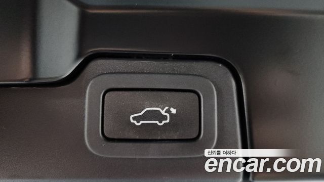 Land Rover Range Rover Evoque 2017 — photo 19