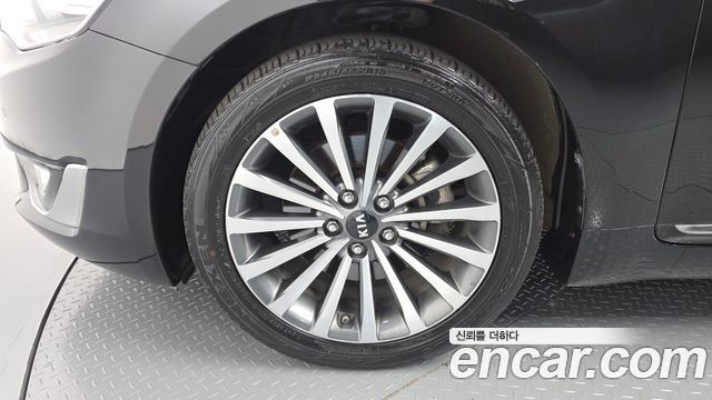 Kia K7 2015 — photo 5