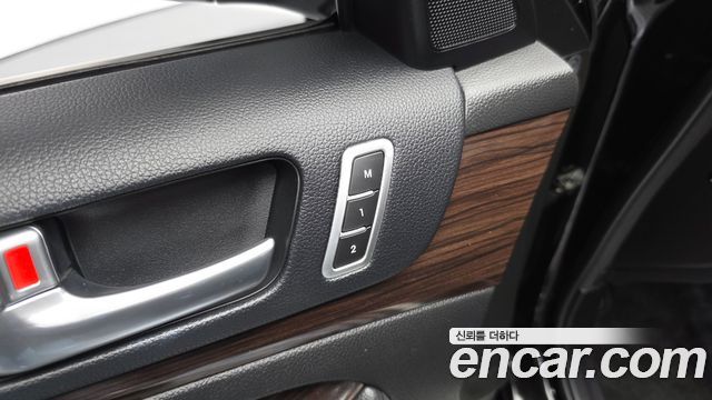 Kia K7 2015 — photo 28