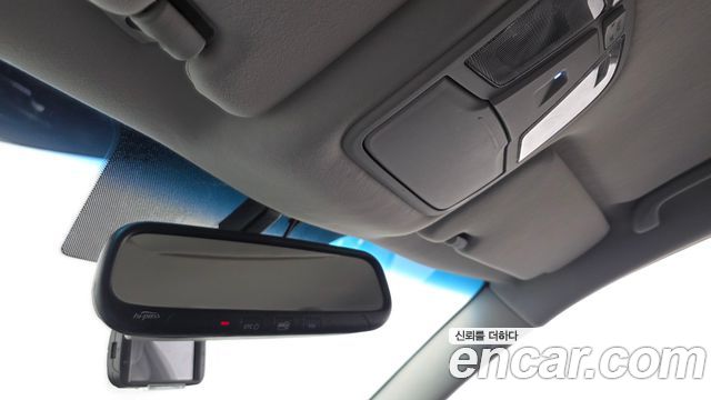 Kia K7 2015 — photo 31