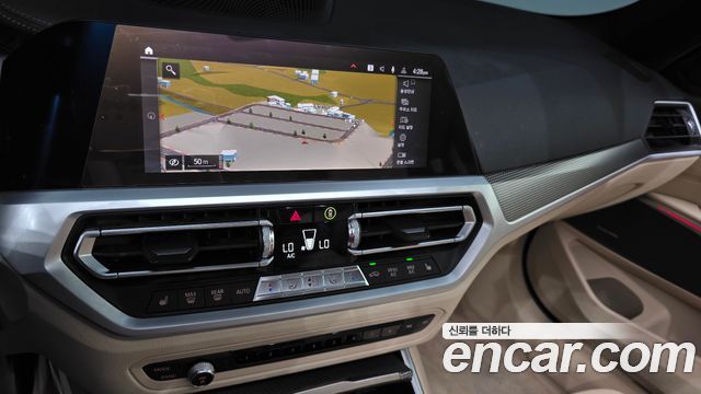 BMW 3-Series 2020 — photo 20