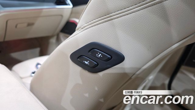 BMW 3-Series 2020 — photo 29