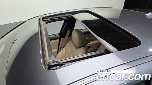 BMW 3-Series 2020 — photo 32