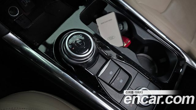 Ford Explorer 2021 — photo 9