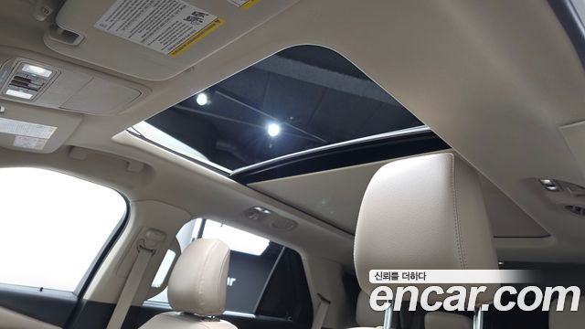 Ford Explorer 2021 — photo 18