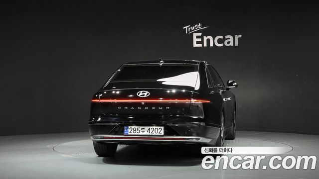 Hyundai Grandeur 2023 — photo 4