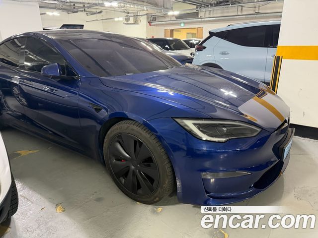 Tesla Model S 2023 — photo 4