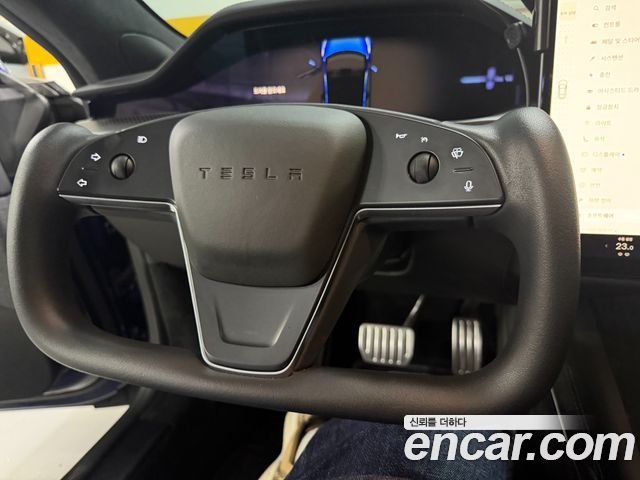 Tesla Model S 2023 — photo 8