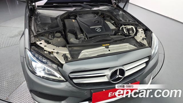 Mercedes-Benz C-Class 2017 — photo 6