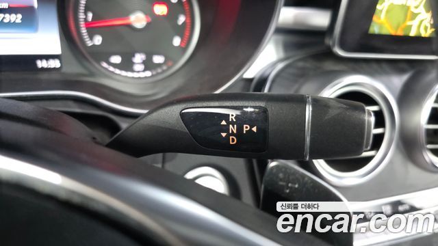 Mercedes-Benz C-Class 2017 — photo 9