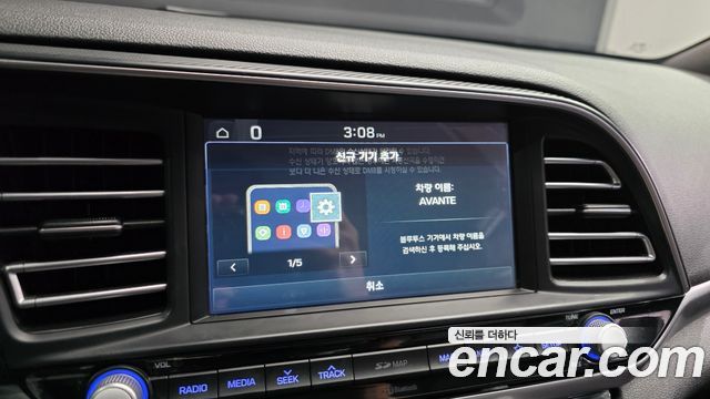 Hyundai AVANTE 2019 — photo 22