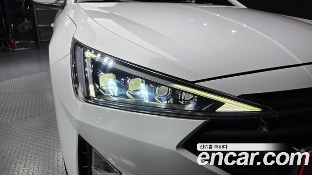 Hyundai AVANTE 2019 — photo 8