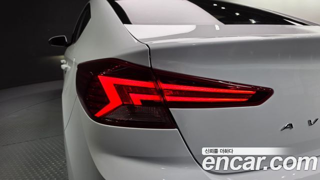 Hyundai AVANTE 2019 — photo 9