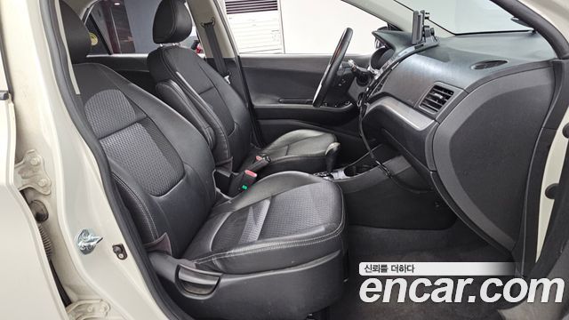 Kia morning 2012 — photo 12