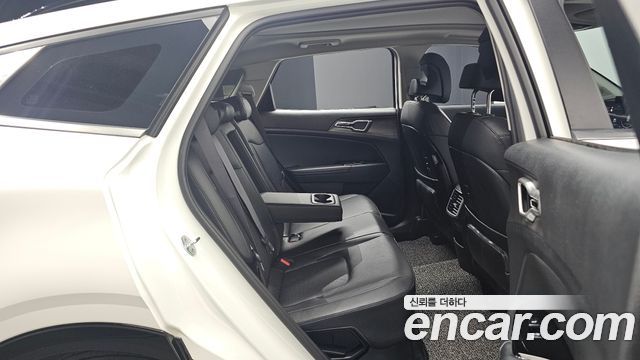 Kia Sportage 2022 — photo 17