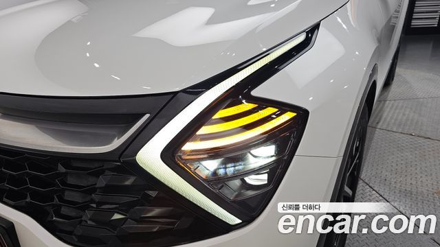 Kia Sportage 2022 — photo 8