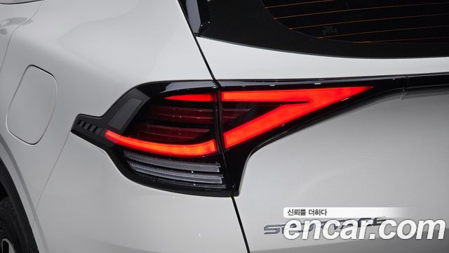 Kia Sportage 2022 — photo 9