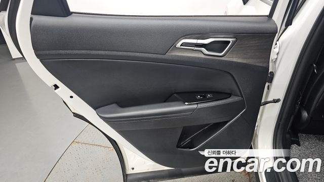 Kia Sportage 2022 — photo 15