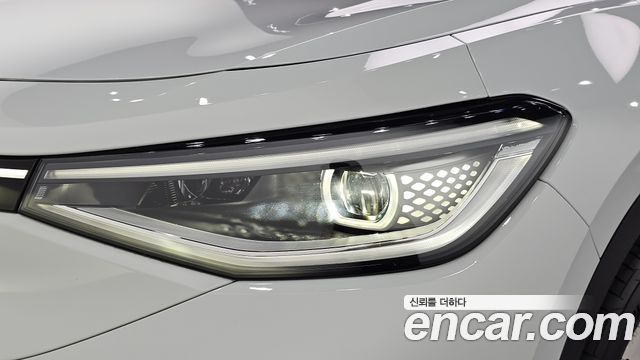 Volkswagen ID.4 2023 — photo 8
