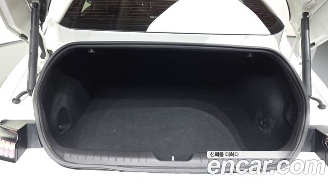 Hyundai Ioniq6 2023 — photo 26