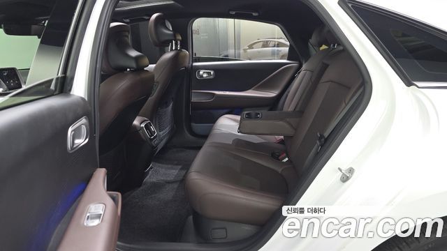 Hyundai Ioniq6 2023 — photo 16
