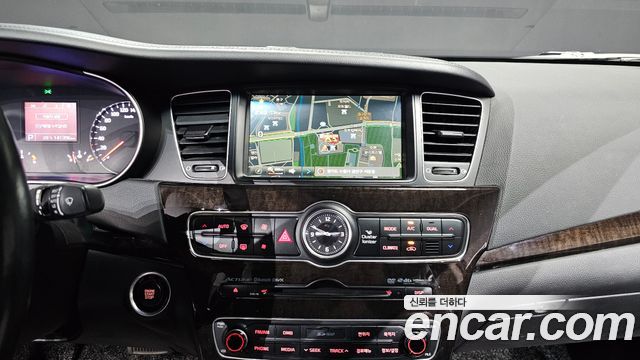 Kia K7 2013 — photo 20
