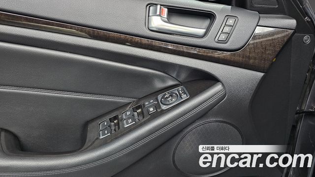Kia K7 2013 — photo 28