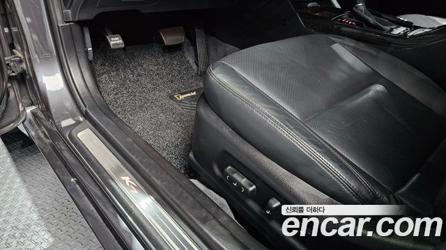Kia K7 2013 — photo 29