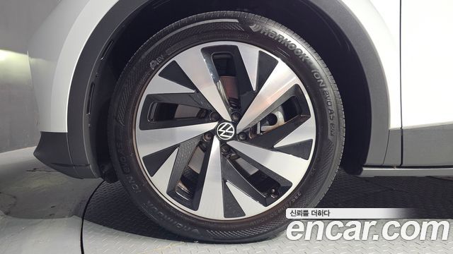 Volkswagen ID.4 2023 — photo 5
