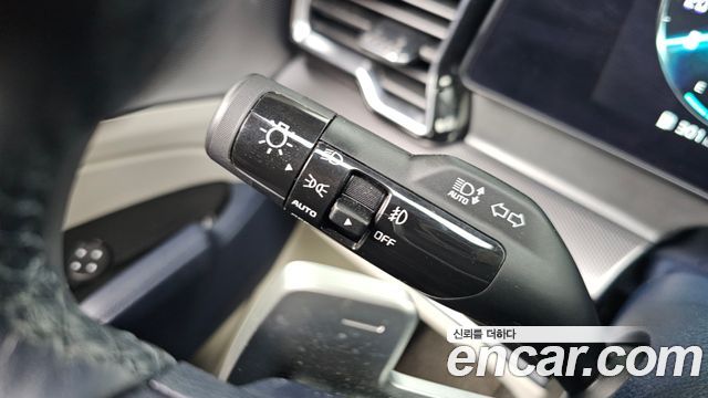Kia Sportage 2023 — photo 25