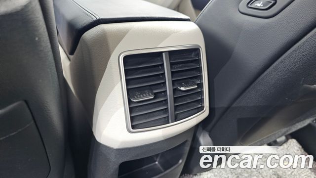 Kia Sportage 2023 — photo 32