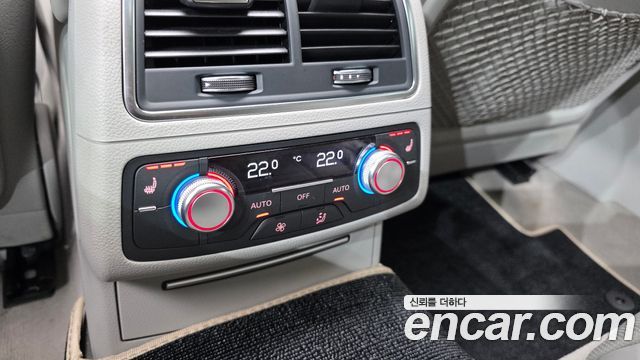 Audi A6 2016 — photo 17