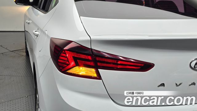 Hyundai AVANTE 2020 — photo 9