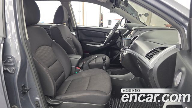 KG Mobility KORANDO 2015 — photo 17