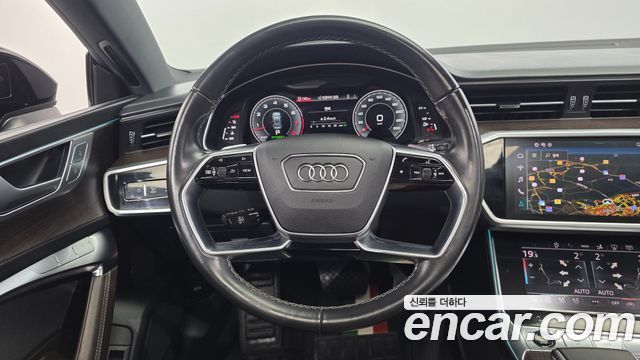 Audi A7 2022 — photo 21