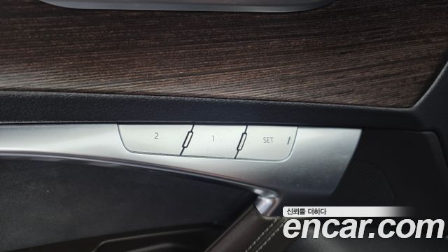 Audi A7 2022 — photo 33