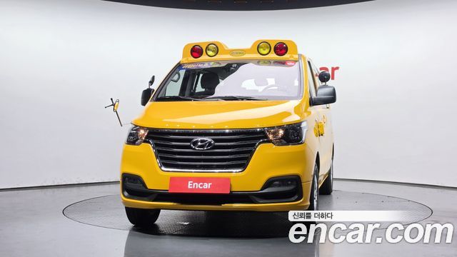 Hyundai Starex 2020 — photo 3