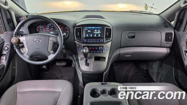 Hyundai Starex 2020 — photo 7